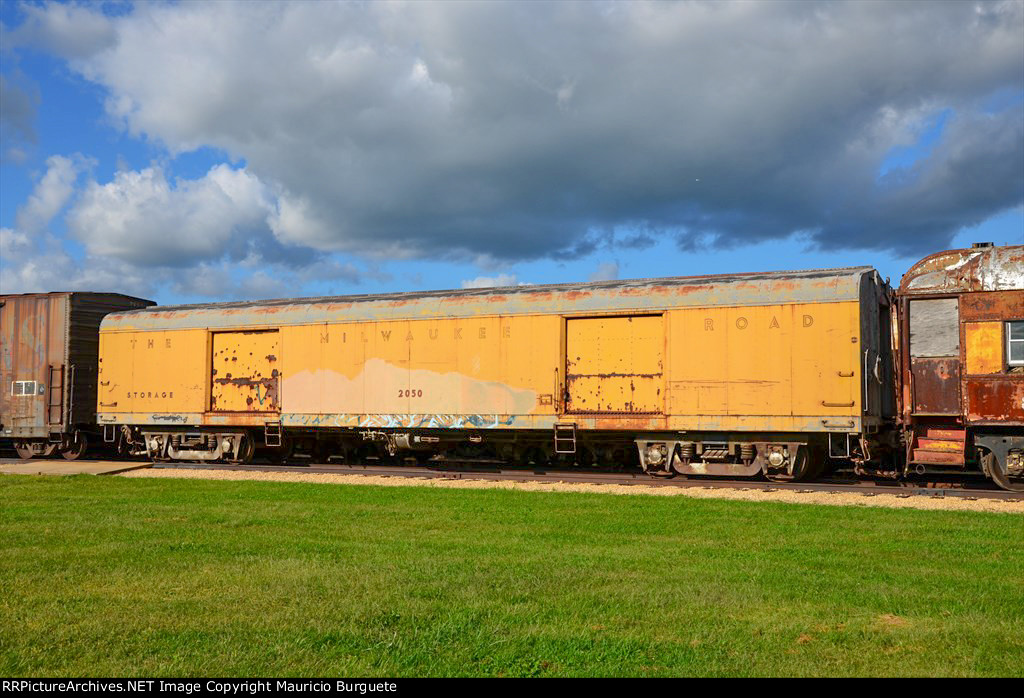 Chicago Milwaukee St. Paul & Pacific - Milwaukee Road Baggage Car